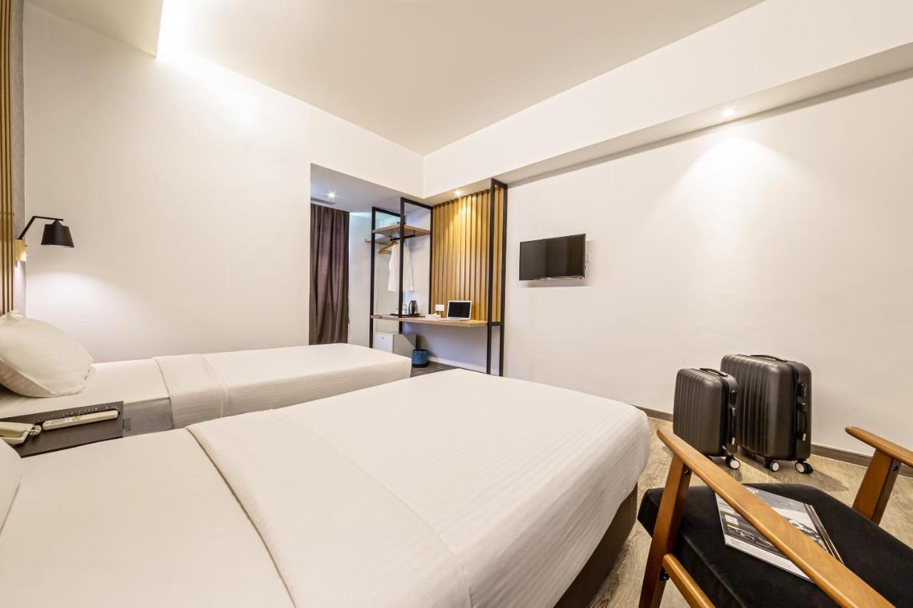 ดิ เอ็กเซคคูทีฟ โฮเต็ล Hotel ยะโฮร์บาห์รู ภายนอก รูปภาพ
